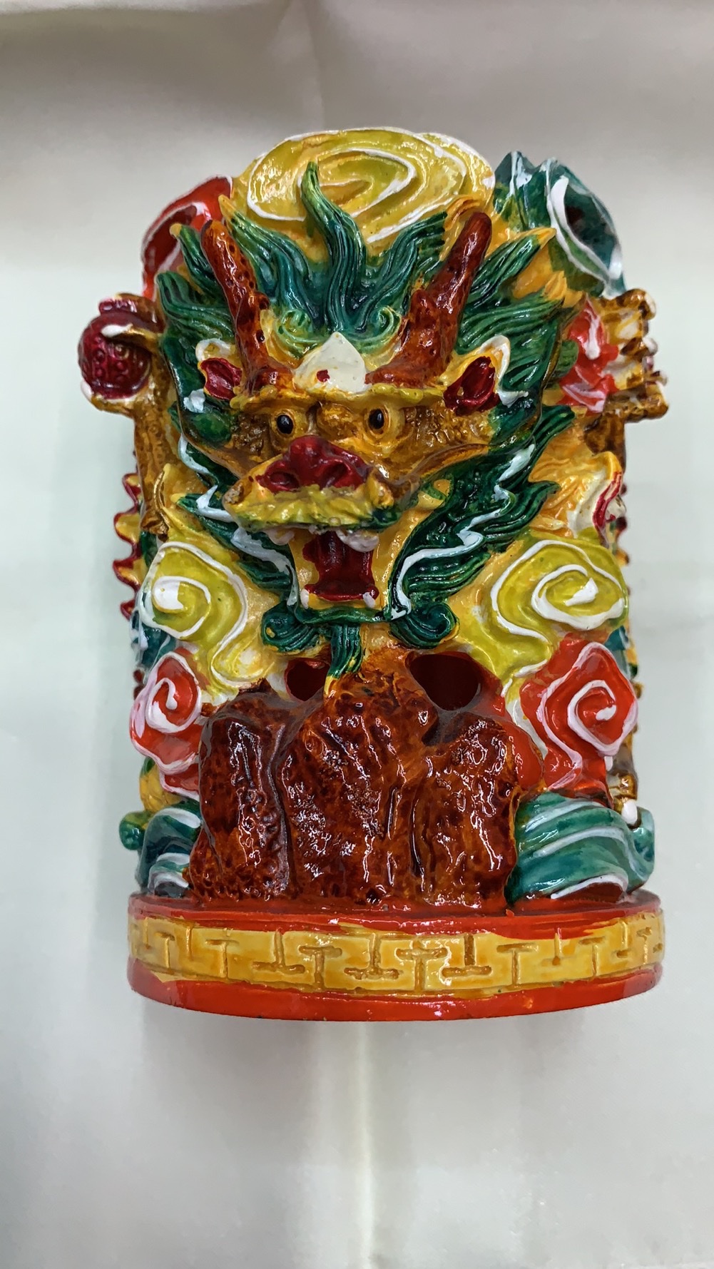 蔡氏工艺精品 树脂材质 手工彩绘工艺品 10318新单龙笔筒文房摆件