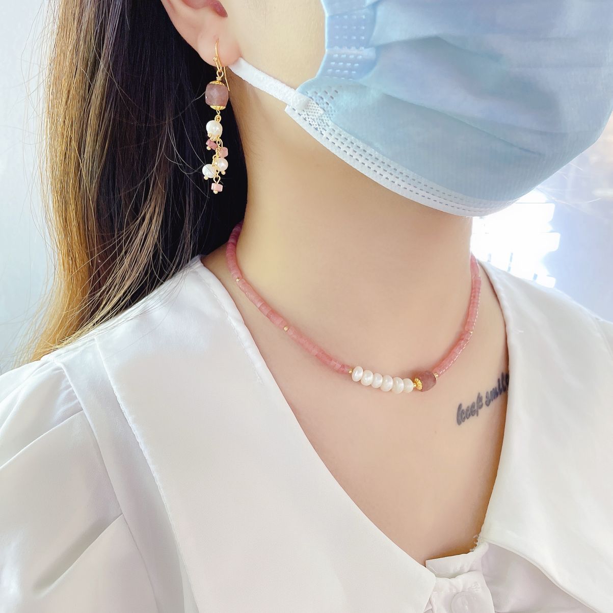 Original designer's natural pearl and natural stone fresh set detail image 4