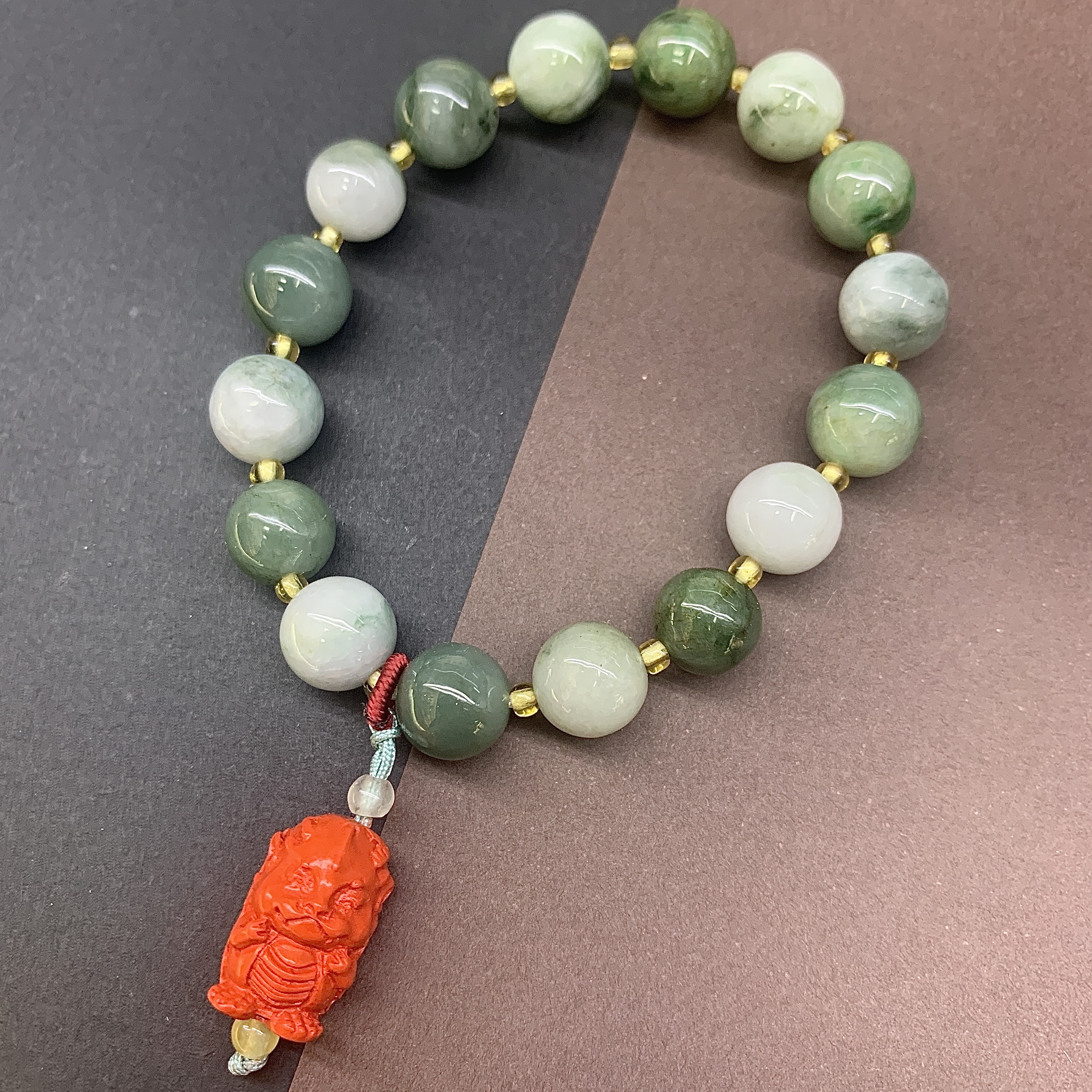 【 Oriental Jade 】 Natural jadeite, grade A cinnabar, twelve zodiac signs, three combinations, Six combinations, Five Elements auspicious jade bracelet Item Picture