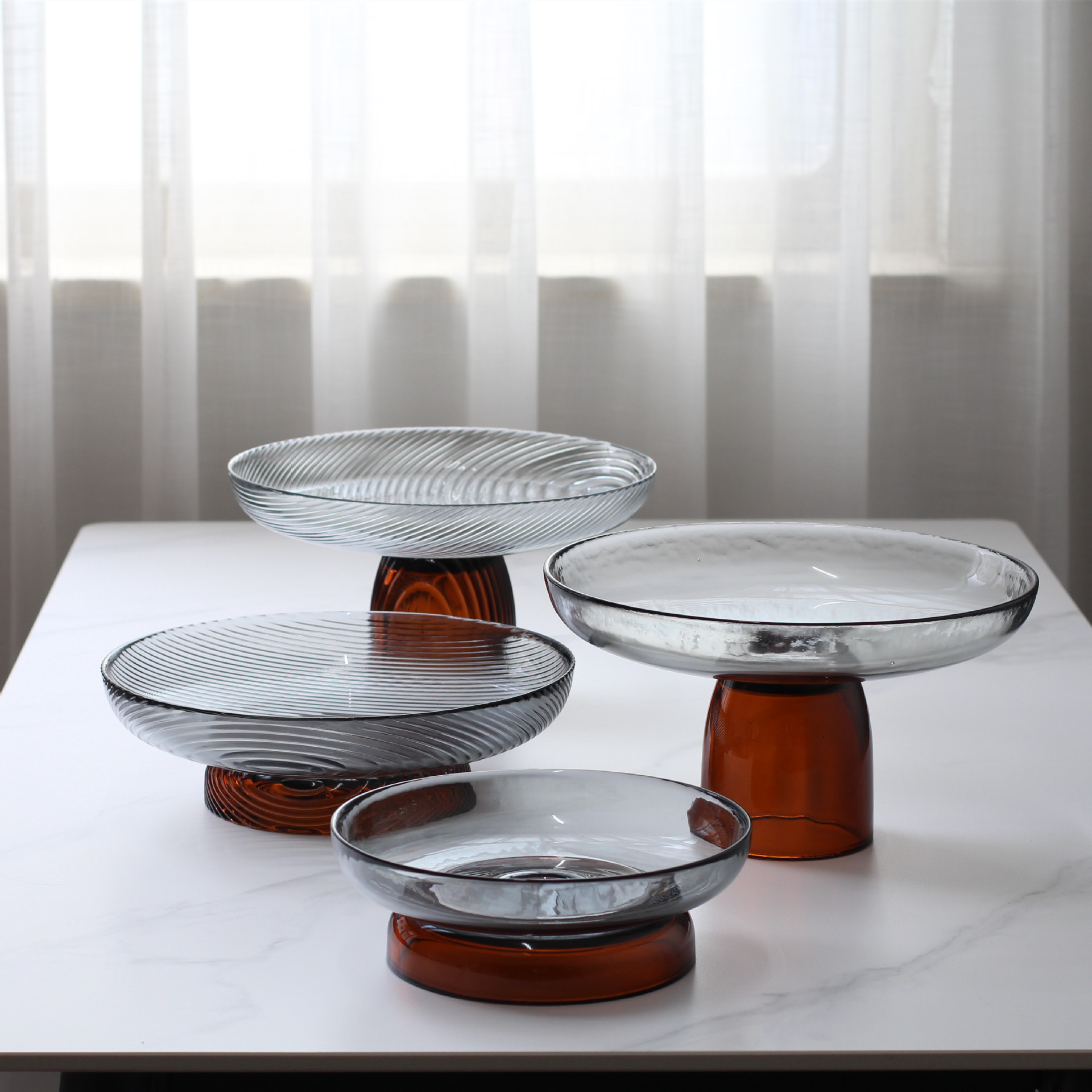 Glass flower vases, glass ornaments, fruit plates, creative home daily gifts, high-end glass