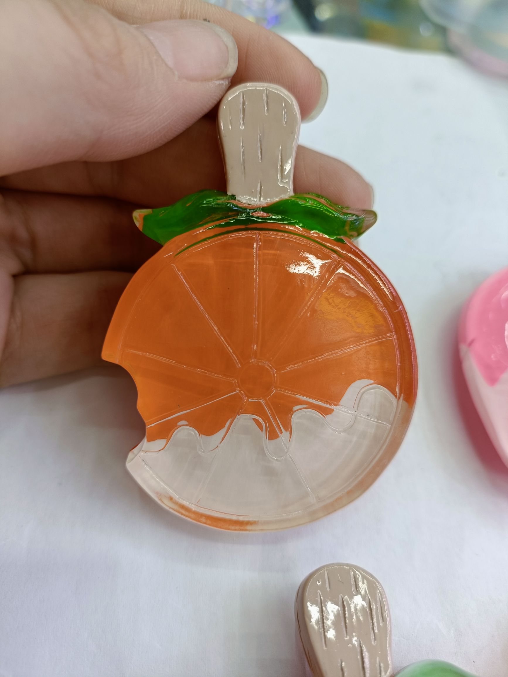 透明支架系列 小熊 滴胶花 滴胶饰品 不规则片片 水果详情图13