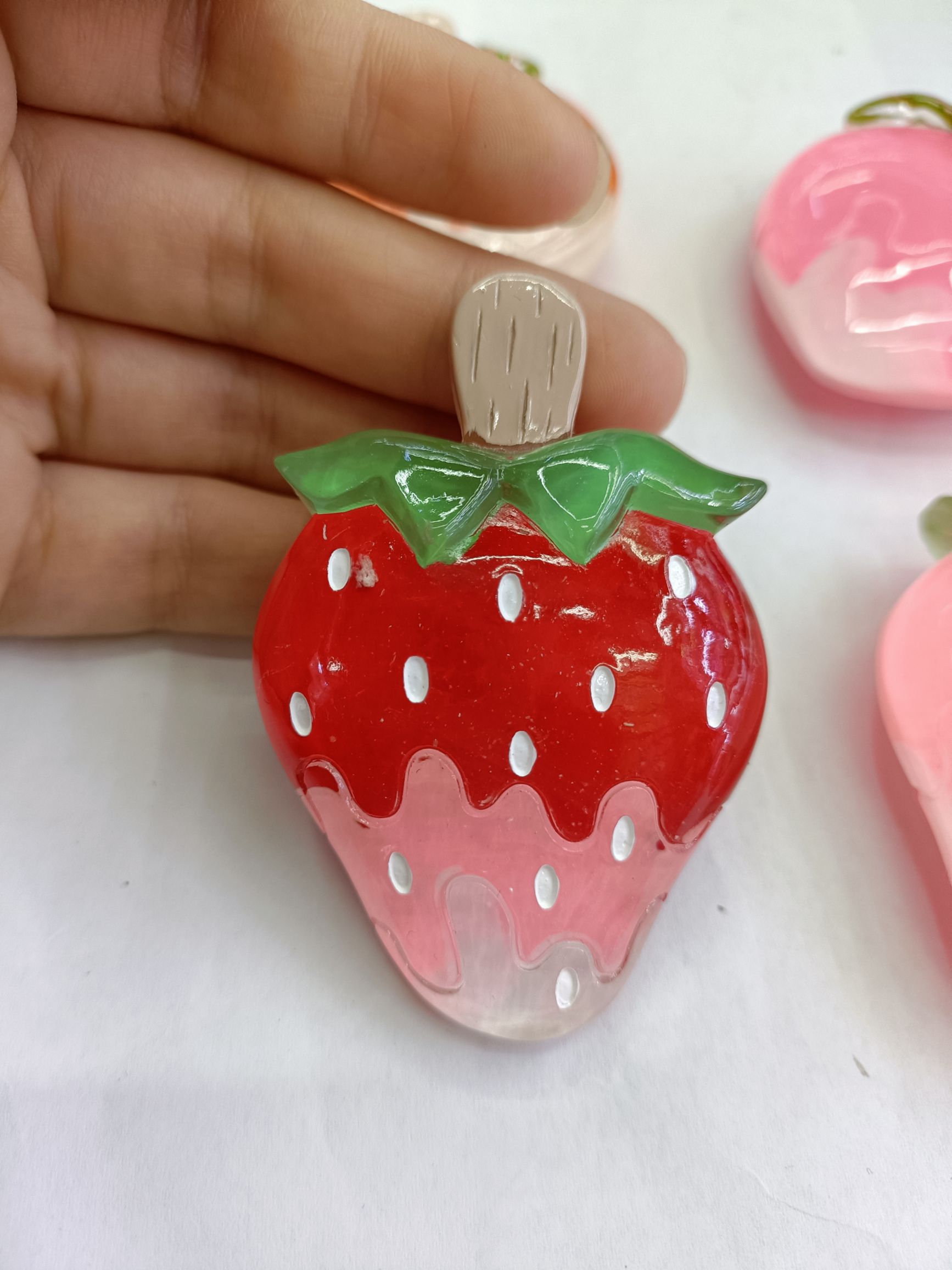 透明支架系列 小熊 滴胶花 滴胶饰品 不规则片片 水果详情图14