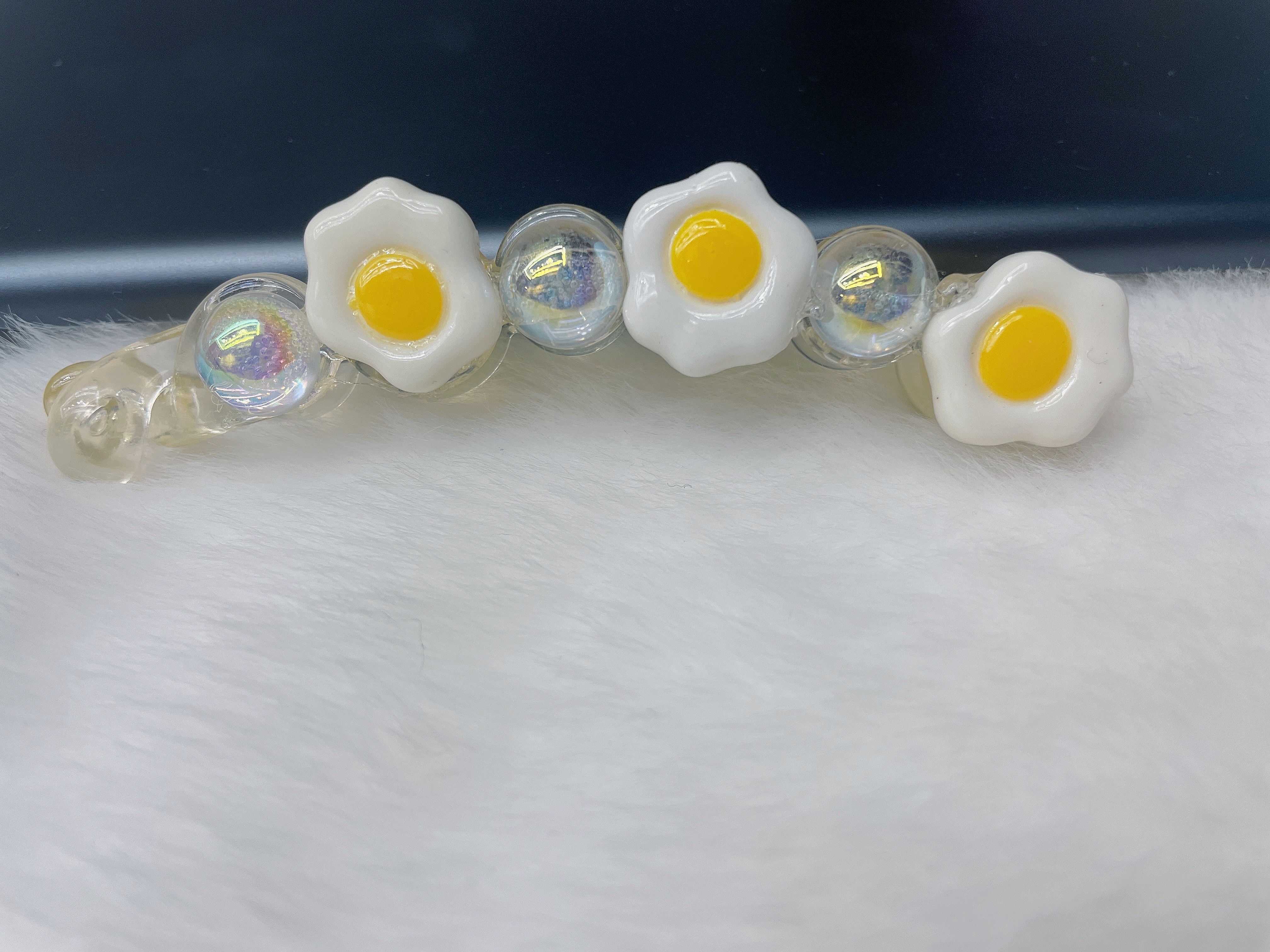 海豚🐬-巧娟饰品25人鱼珍珠加荷包蛋香蕉夹竖夹马尾发夹网红2022年新款一字夹女后脑勺夹子头饰
