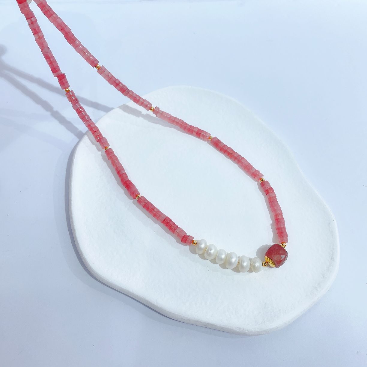 Original designer's natural pearl and natural stone fresh set Application Scenario