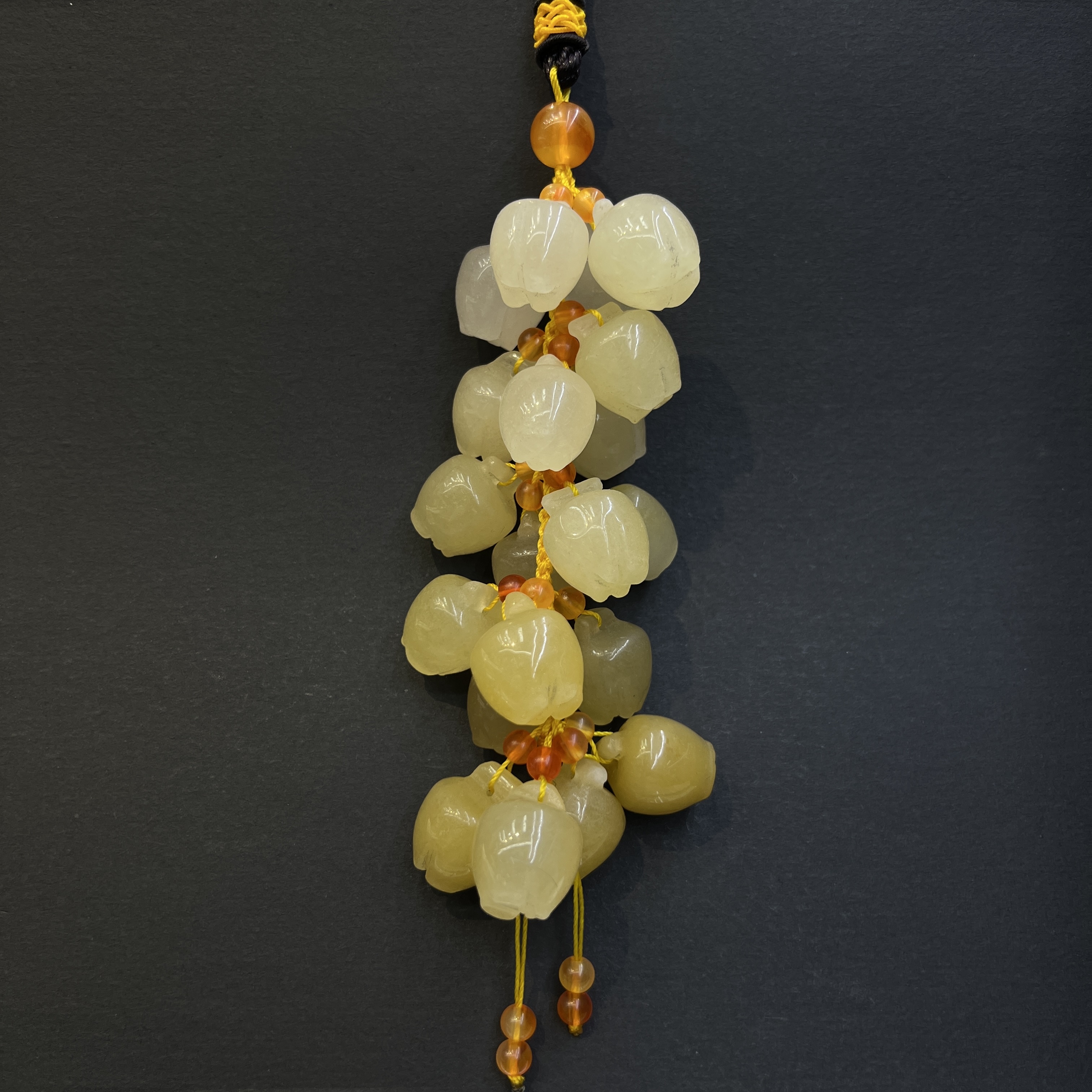 【 Oriental Jade 】 Natural Yunnan Huanglong Jade A-grade high-end car pendants, car bags, hanging decorations, internet-famous car DIY safety apple style Item Picture