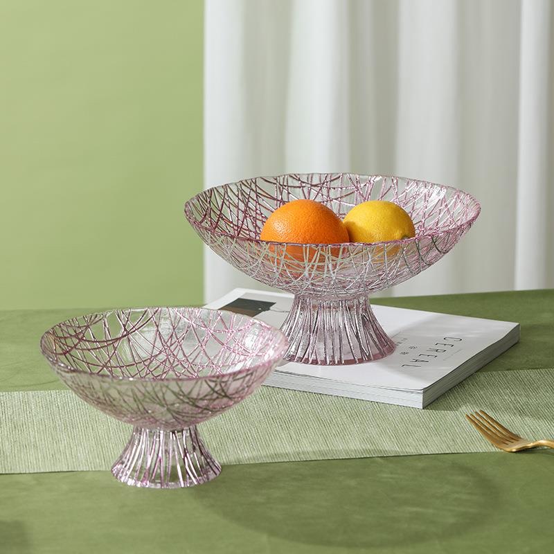 Glass plates, glass bowls, fruit bowls, glass products, creative gifts, home and daily use Application Scenario