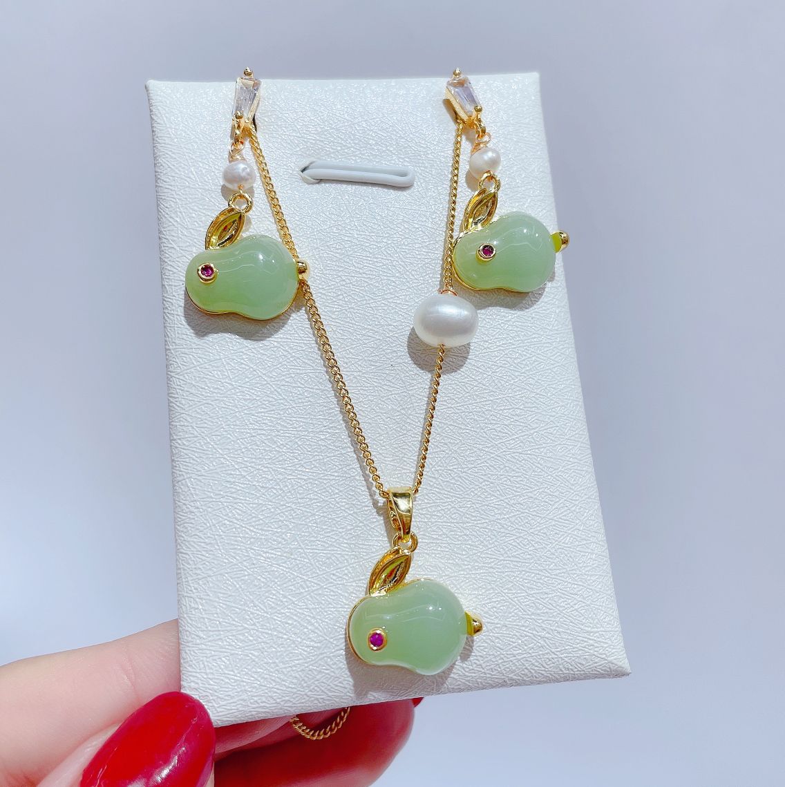 Original design natural pearl jade Rabbit Year Zodiac Year necklace set detail image 6