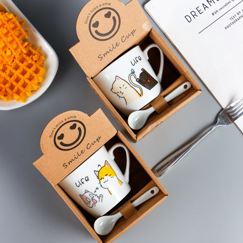 The creative ceramic cup opening small gift event offers cartoon coffee cups, practical cups, mugs, and Meideli 039 details Picture