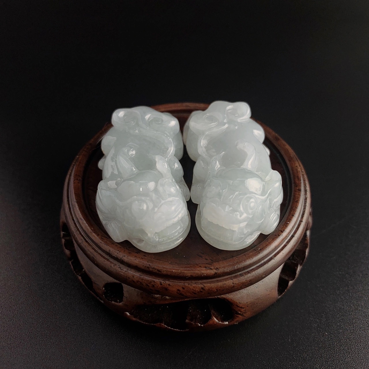 【 Oriental Jade 】 Natural Burmese jadeite and jade A-grade fine and glutinous type PI Xiu Wealth and Treasure pendant jadeite necklace details Picture