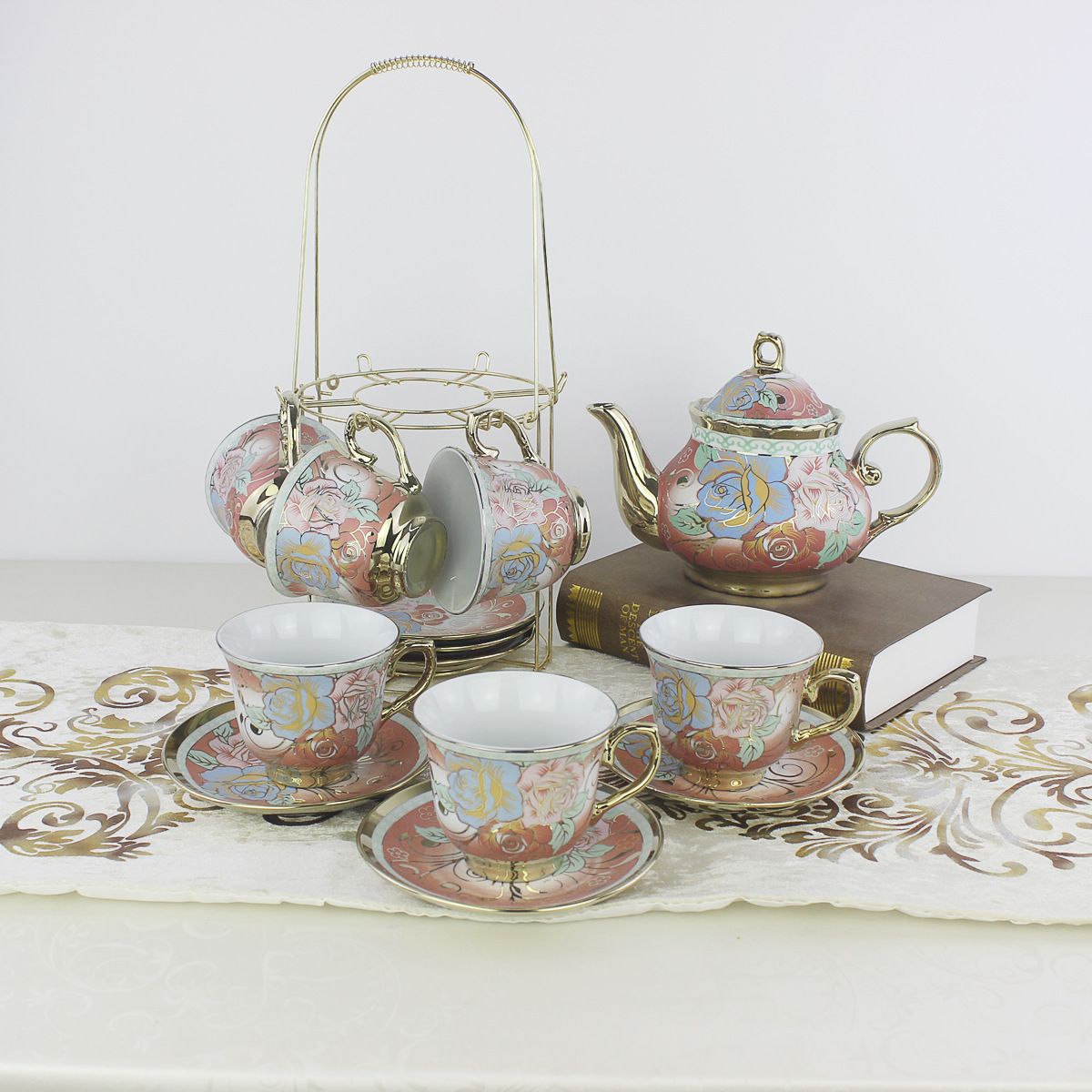 European-style coffee cup and saucer set, electroplated coffee sets, cross-border Middle East afternoon tea set, 13-piece set, coffee cups, Medeli 005 Application Scenario