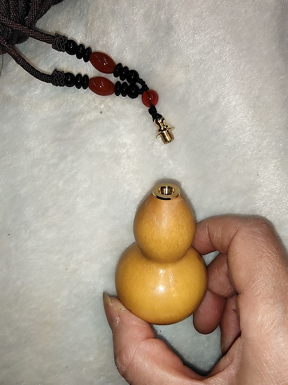 A natural gourd aged necklace with copper inlays detail image 2