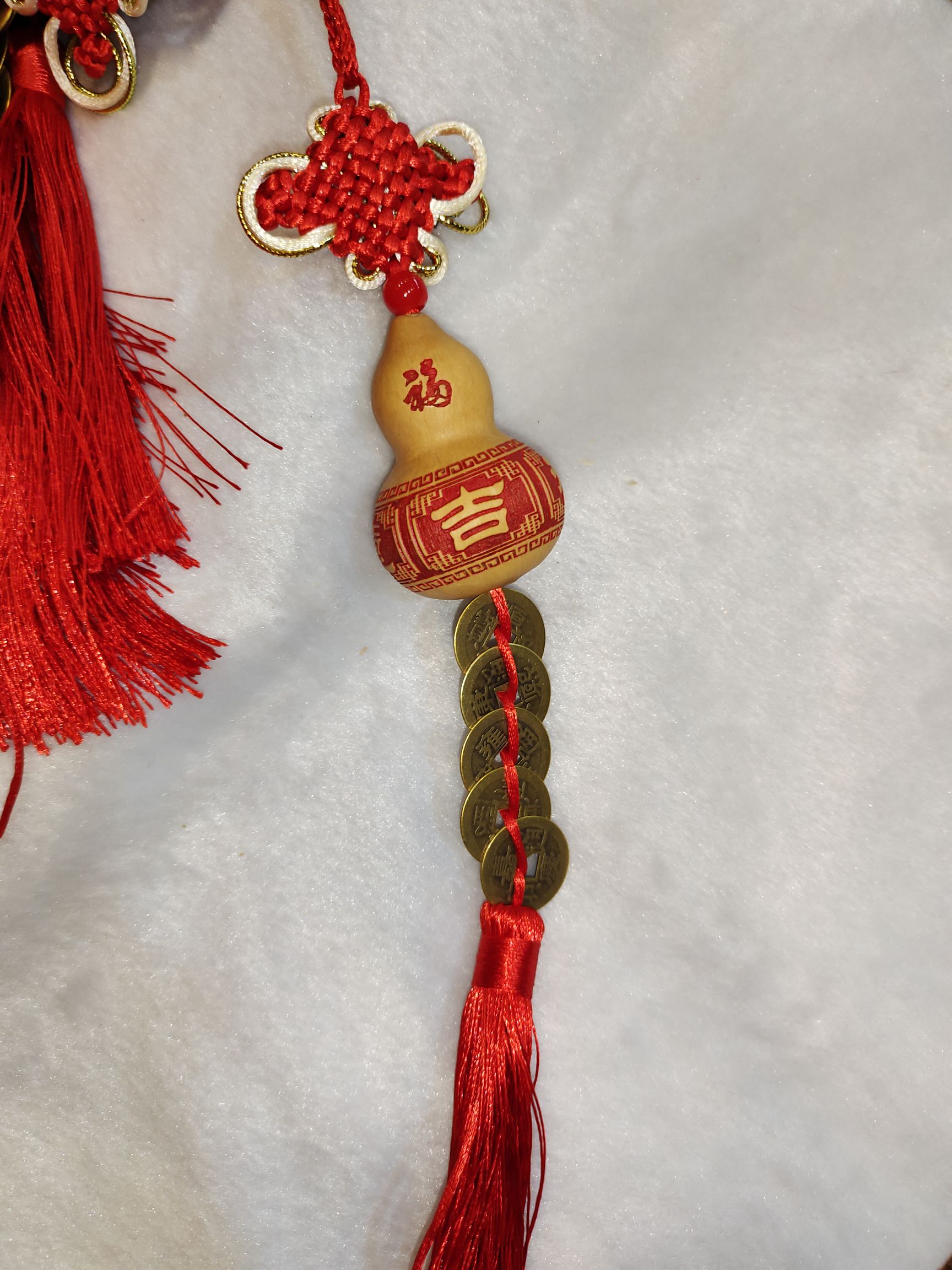 Carve a hand-twisted natural gourd with Five Emperors' coins Specification image