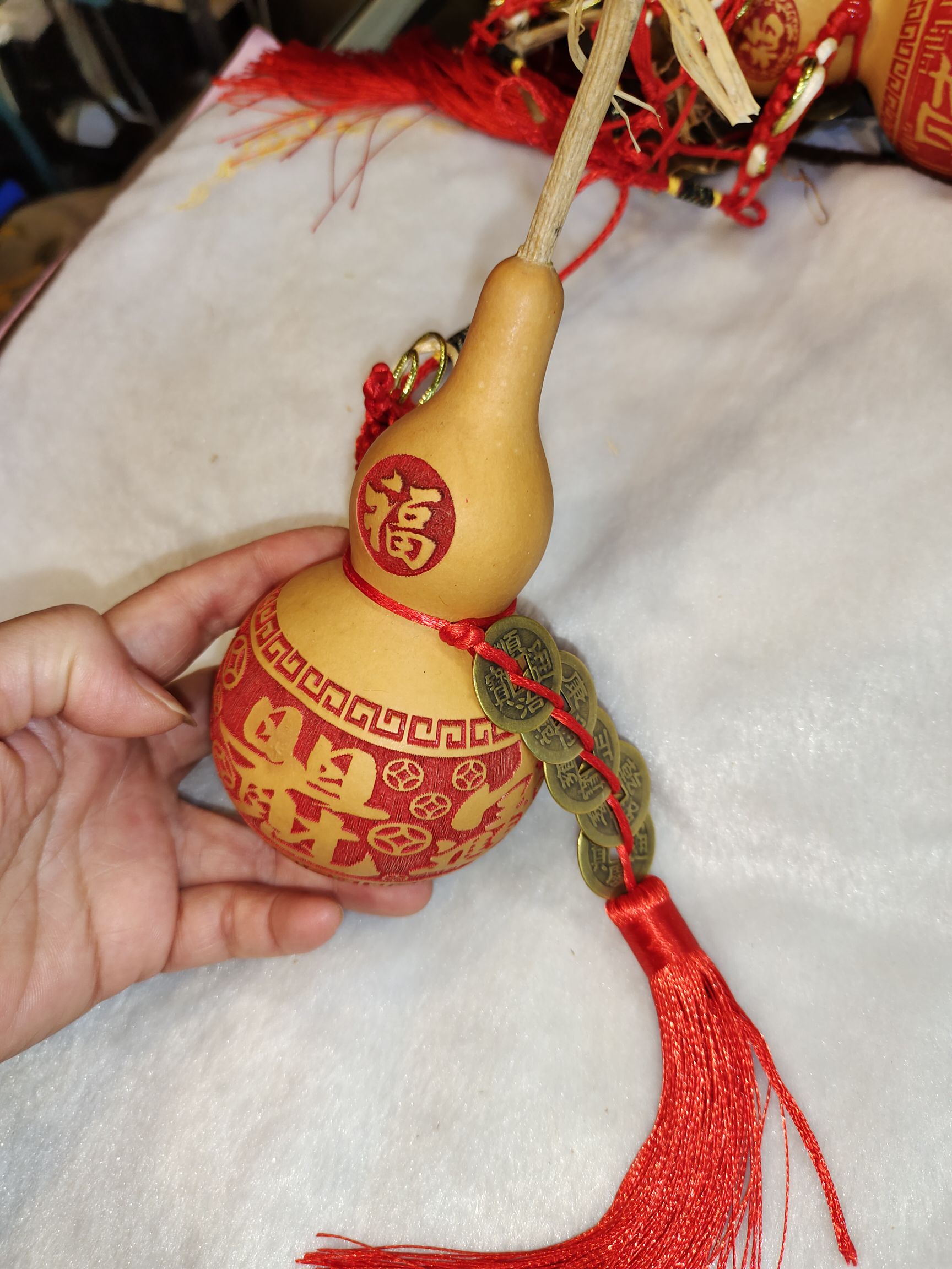 天然白皮小葫芦雕刻斜挂五帝钱详情图3