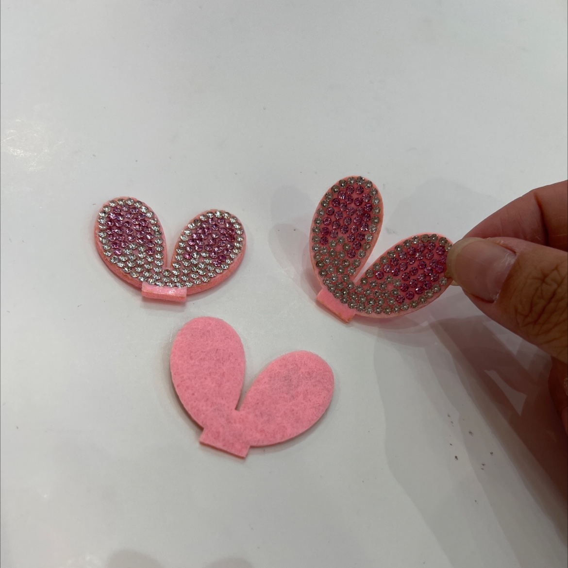Semi-finished diy hair accessory with pink diamond rabbit ear ultrasonic embossed patches Specification image