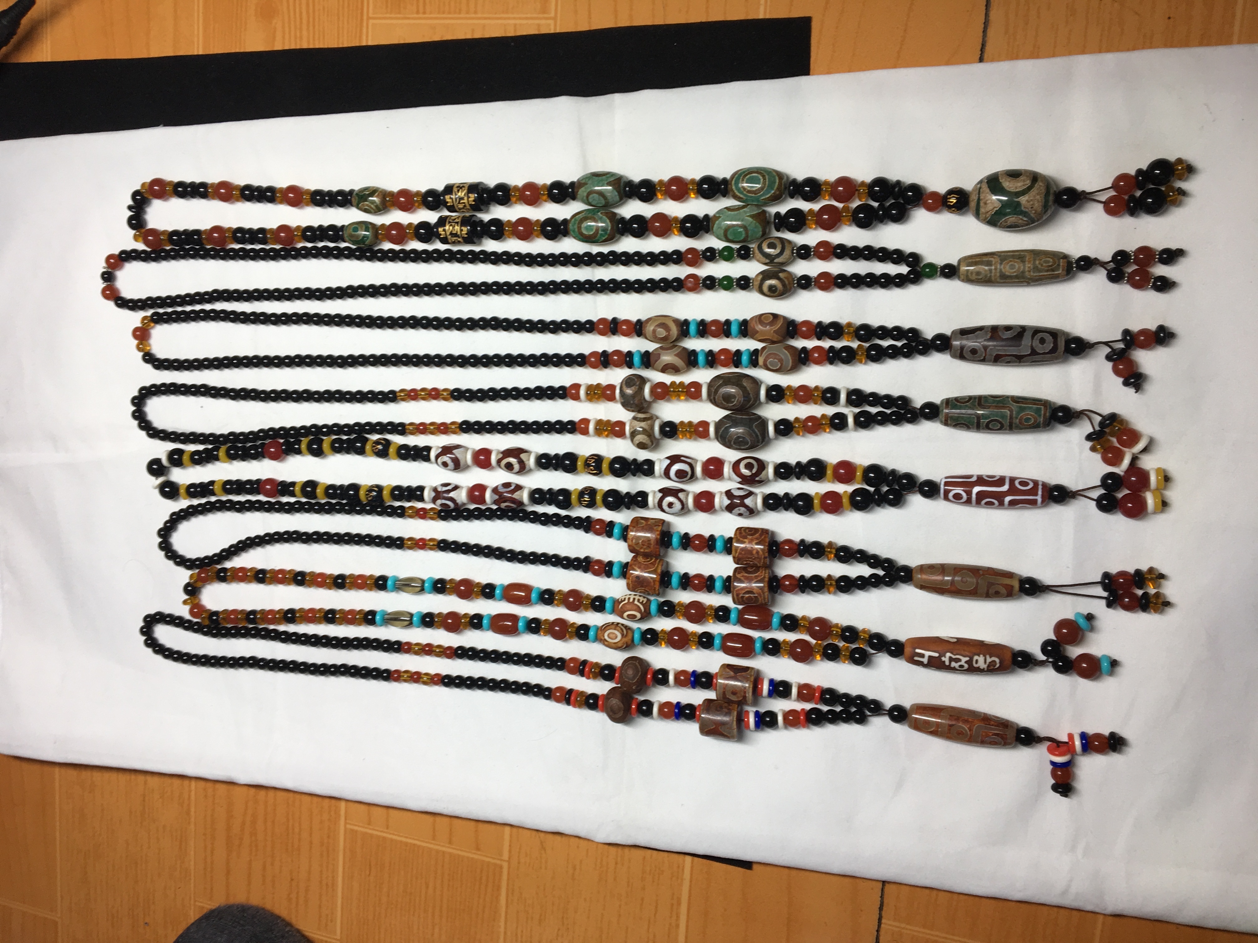 The popular online tourist attraction is selling a 1-day pearl agate necklace, high-neck sweater and knitted sweater. It's a versatile style from Jinhong z-005 Application Scenario