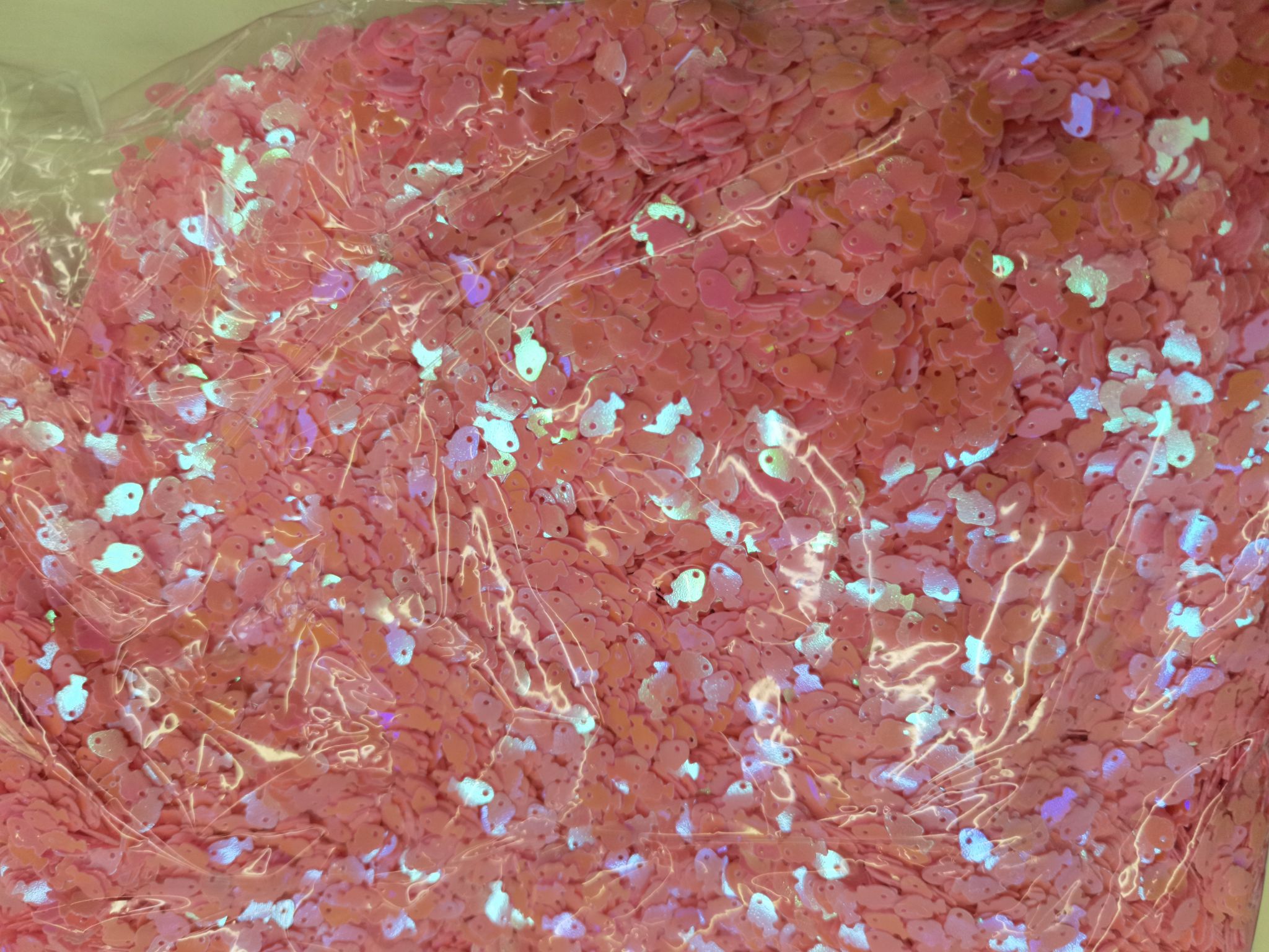 8mmAB cream pink Little fish sequins, Ocean series, suitable for various semi-finished accessories such as handicrafts, clothing, shoe uppers, children's toys, earrings, packaging, etc., Jincan 110