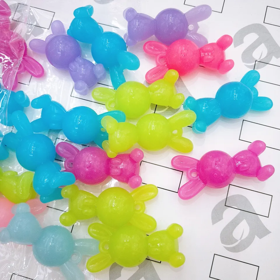 64-head hair strings, hair bands, DIY handcrafted beads, children's necklaces, educational beads, acrylic accessories, premium headwear accessories, fashion trends, popular online celebrity accessories, and various effect beads Item Picture