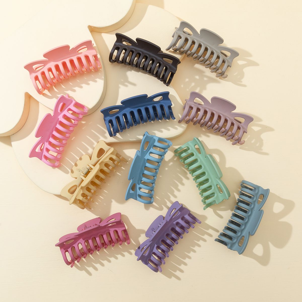 Haishen Accessories, a popular and trendy Korean-style fashion classic candy rubber claw clip, plastic shower clip, shark clip