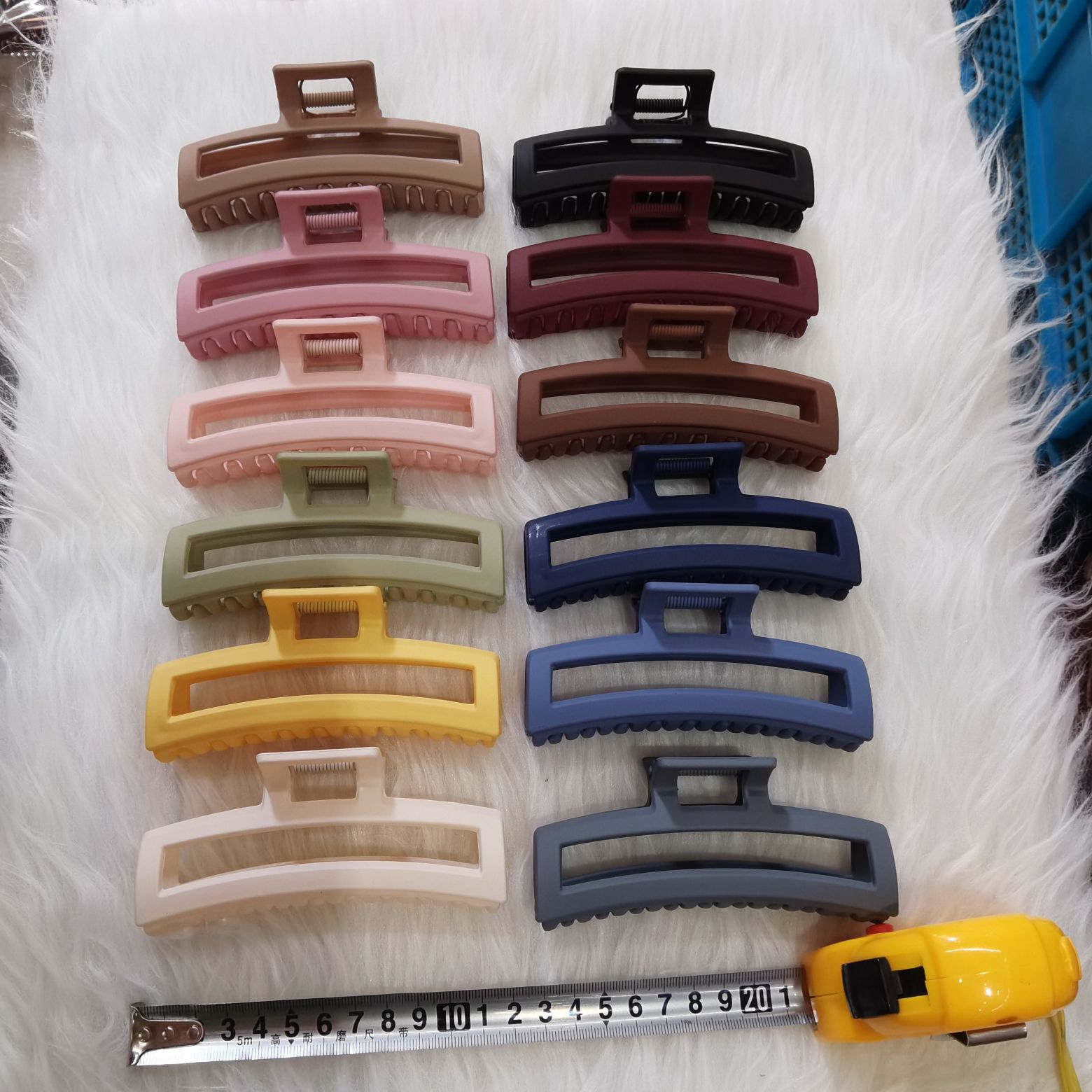 Haishen Accessories 12 cm Trendy Korean style classic rubber 12-color popular women's hair clip, trendy shark clip hair clip, shower clip details Picture