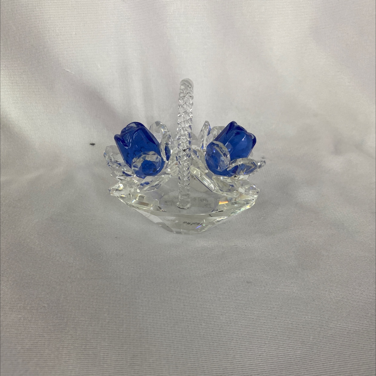 Crystal ornament, Bixing Crystal Glass Flower basket AA522510, single package