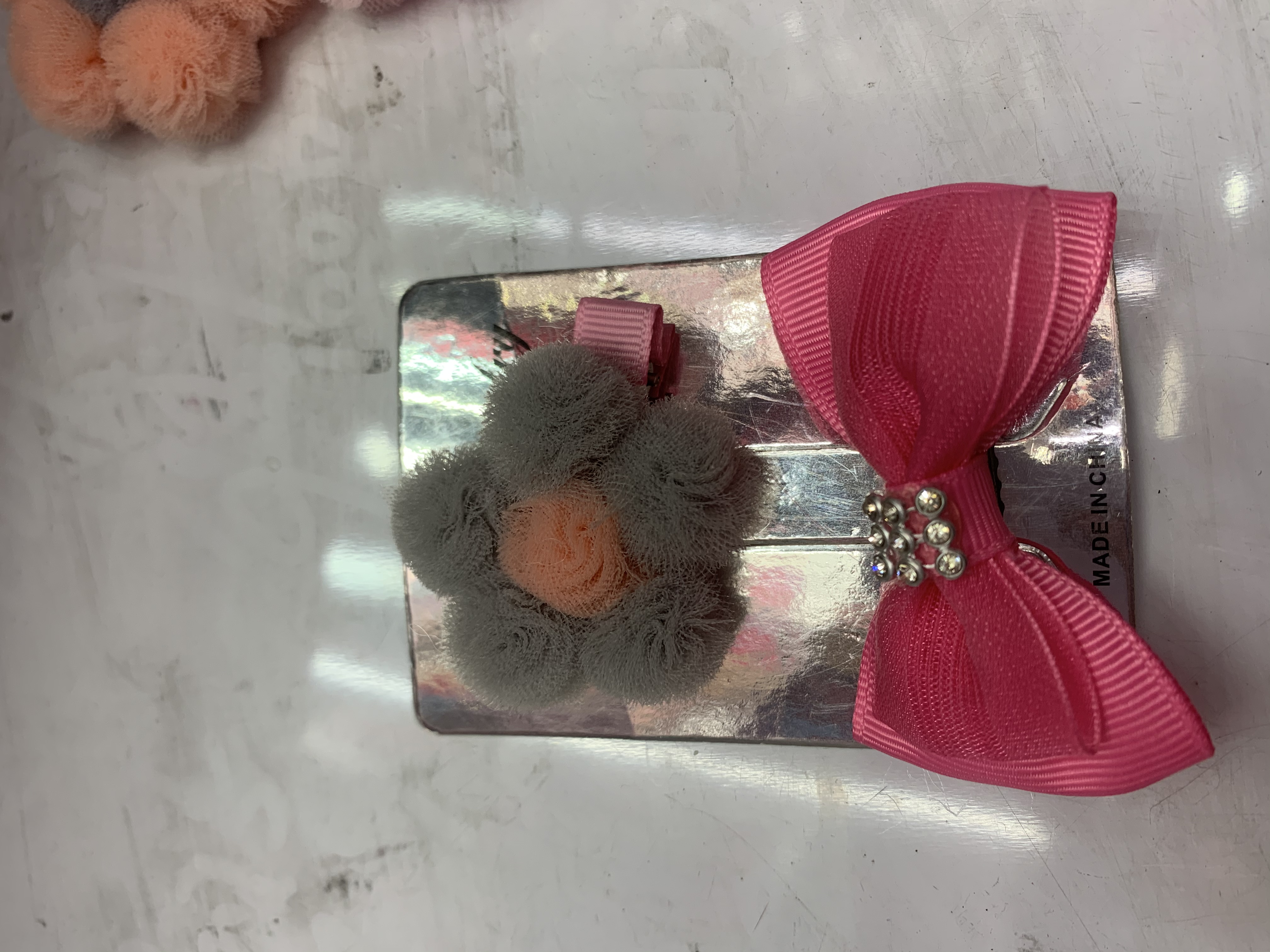 2022年新款韩版时尚对夹，网红同款发饰，饰品，夹子，一对一卡，厂家直销，批发零售，价格实惠，颜色选6色，混款混色可选．