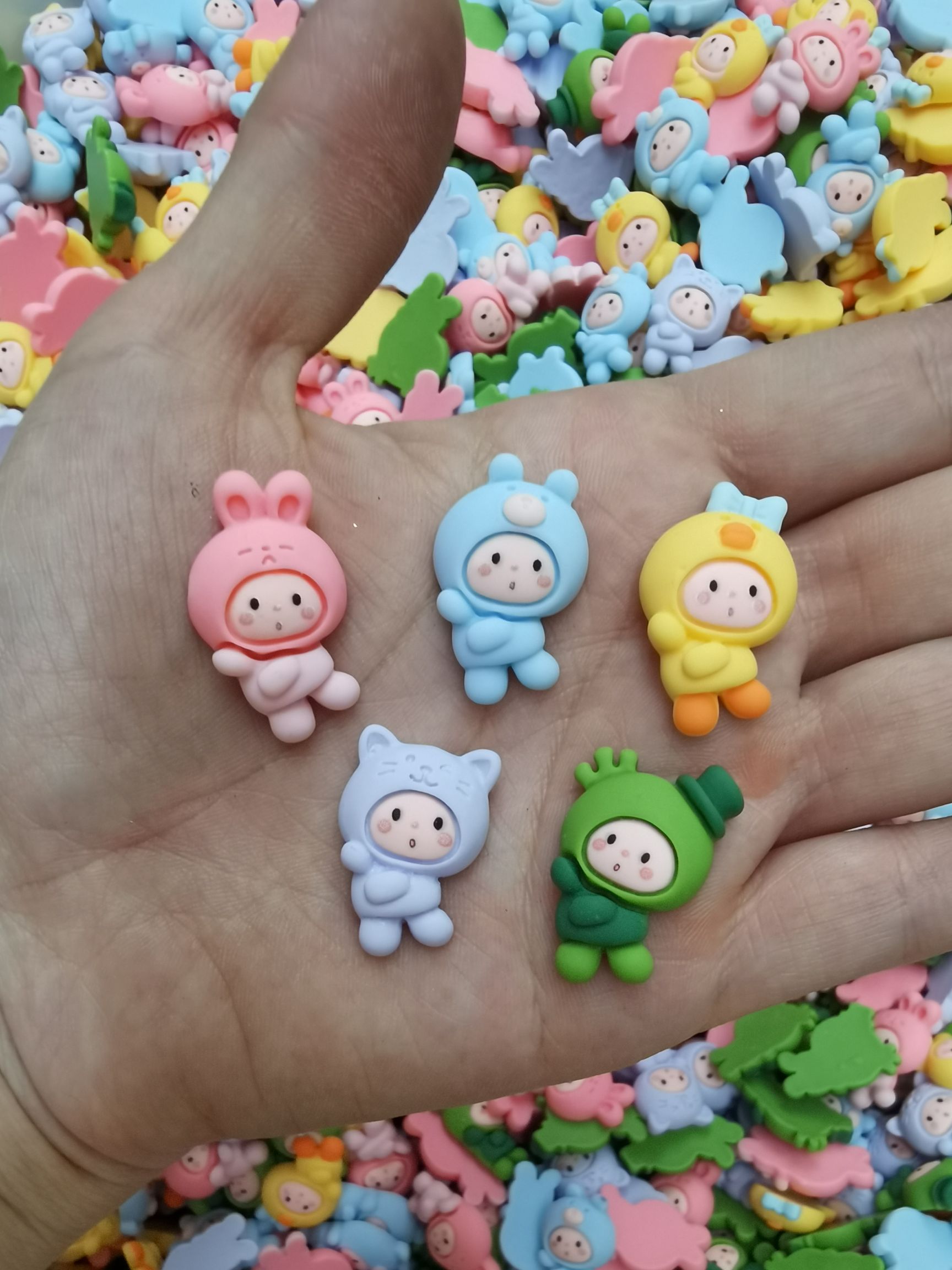 Resin accessories Cartoon cute plastic mixed style matte resin patch diy lucky bag animal, flower and fruit accessories factory direct sales