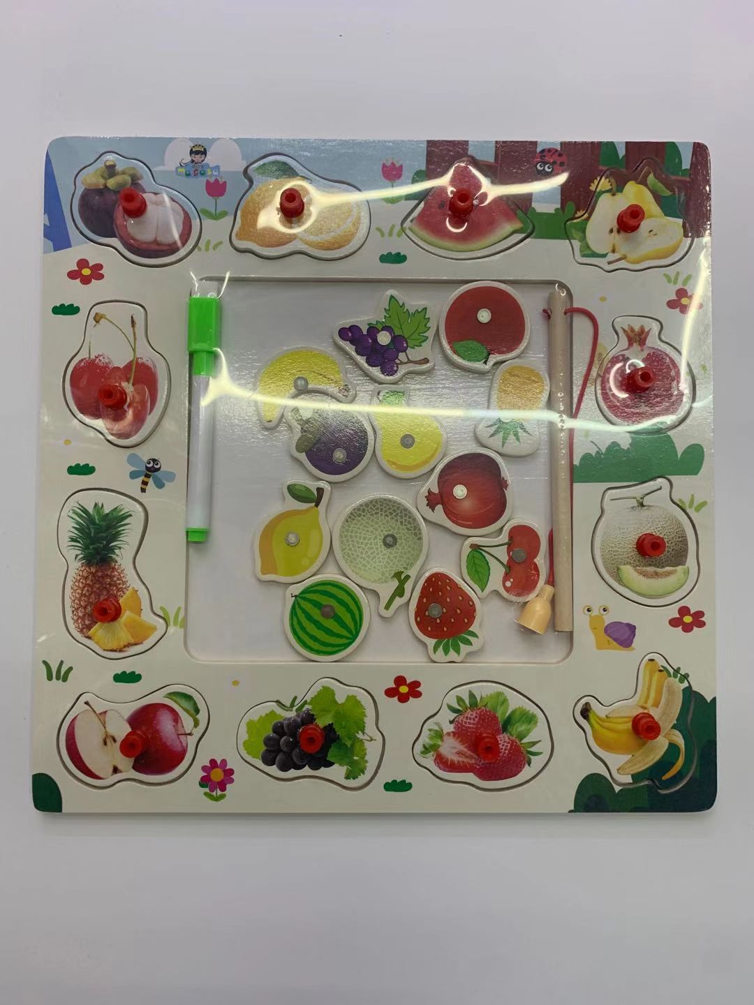 Hand-held fishing drawing board with fruit style