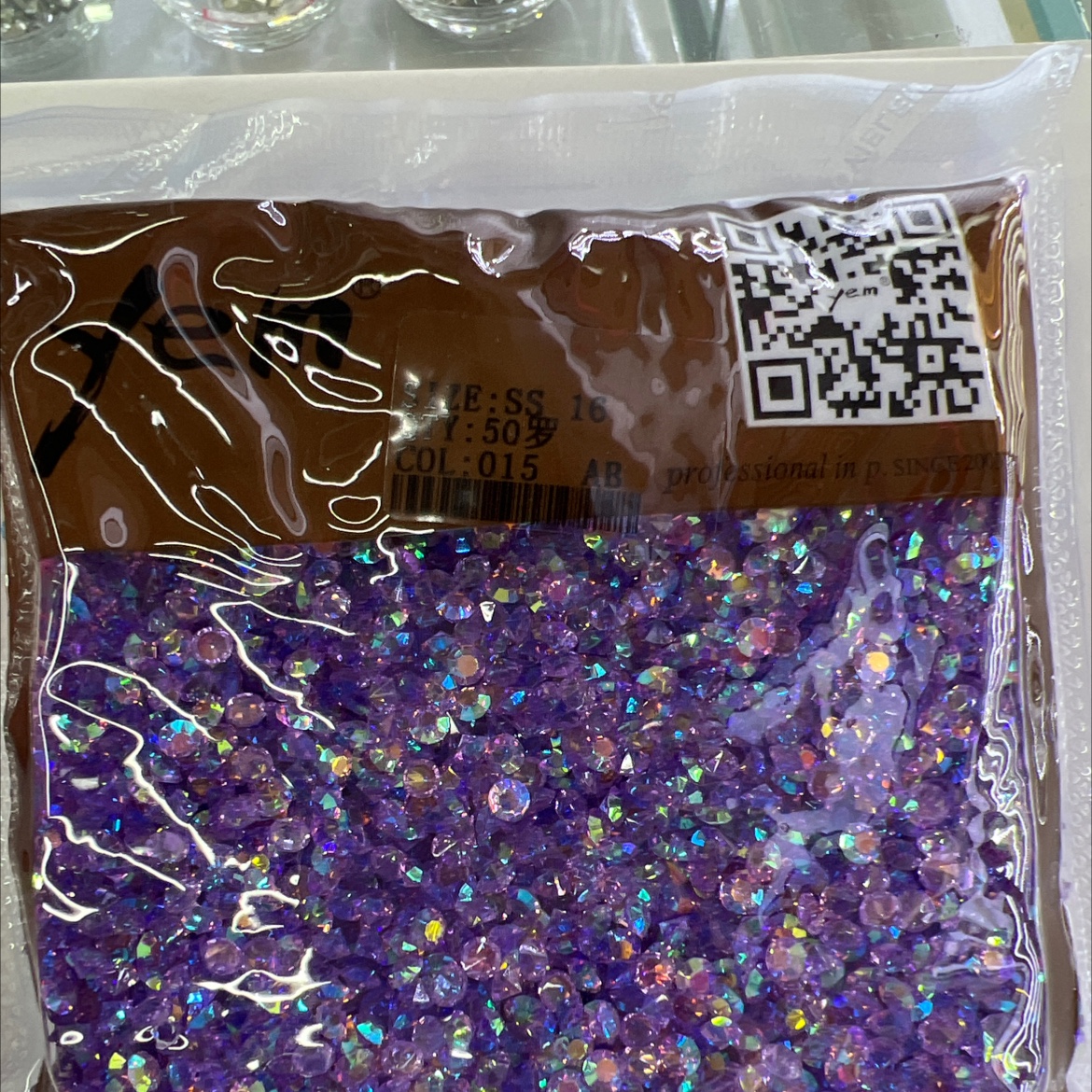 树脂水钻SS16透明AB 晓艺饰品配件J851447