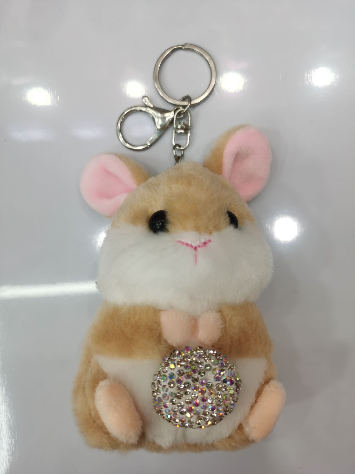 Factory direct sales: 3711 Qilisa accessories, including various plush balls, pendants, hairballs, hair hoop headbands, and new trendy cute pet rabbit keychains with diamonds in four colors in stock, 14cm tall