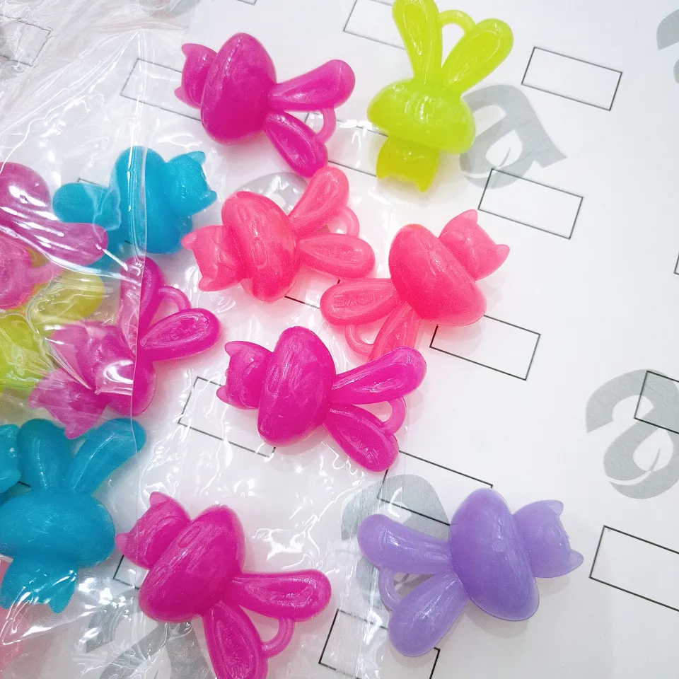 69-head hair strings, hair bands, DIY handcrafted beads, children's necklaces, educational beads, acrylic accessories, fine headwear accessories, fashion trends, popular online celebrity accessories, various effect beads Specification image