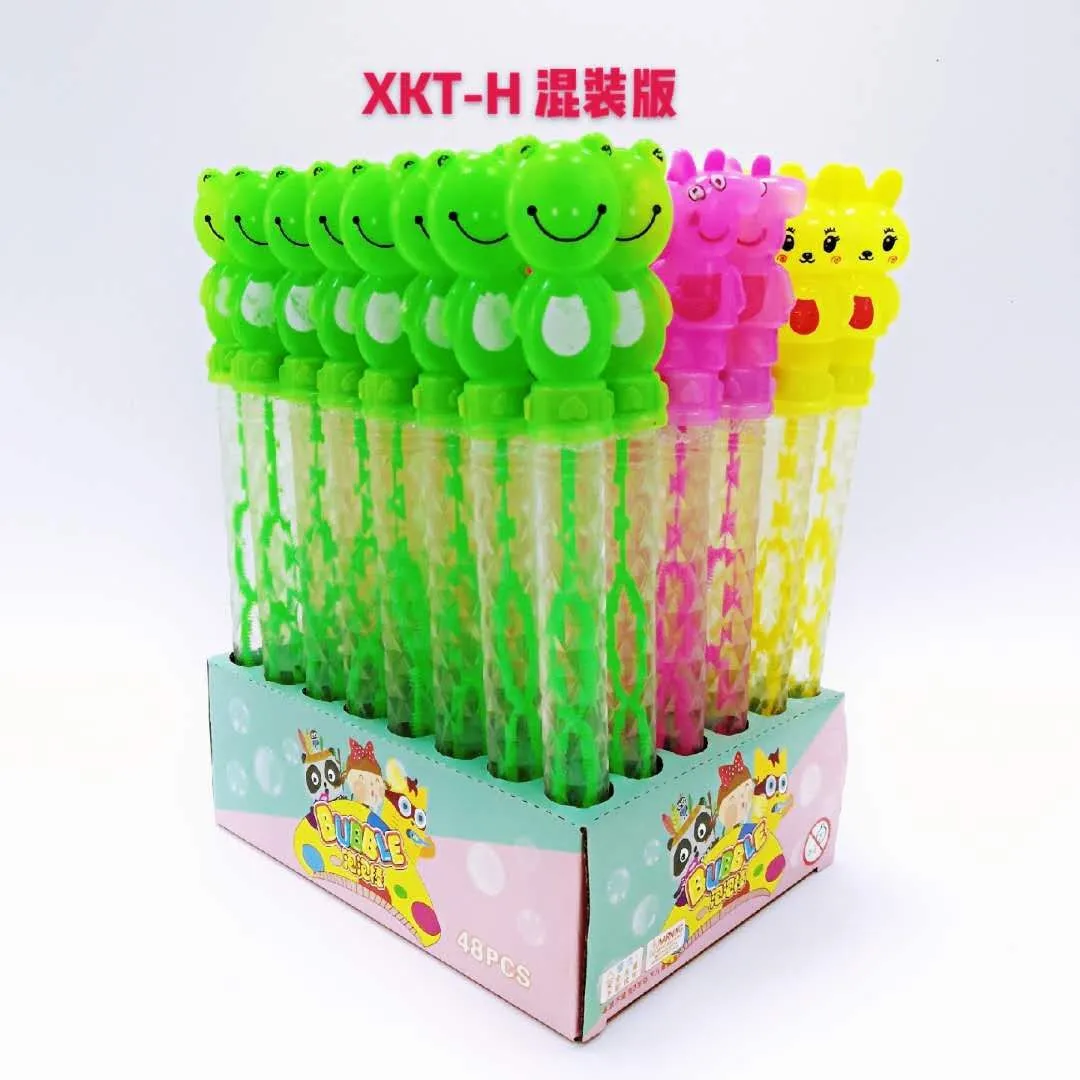 Wholesale of mini bubble sticks, traditional sports and leisure water play toys Application Scenario