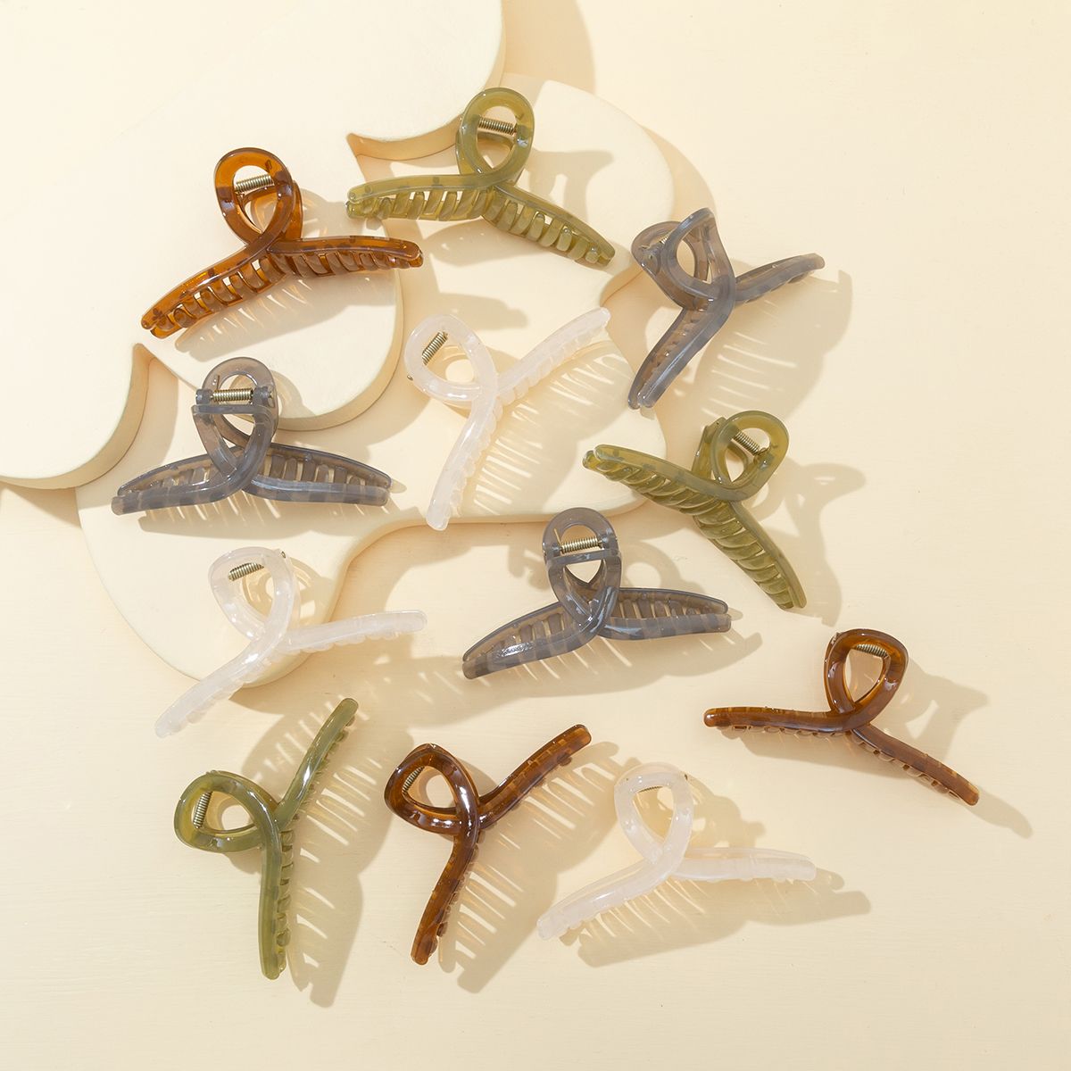 Haishen Accessories, a popular and trendy Korean-style fashion classic hair clip, ladies' candy 4-color hair clip, crystal bath clip, shark clip Item Picture