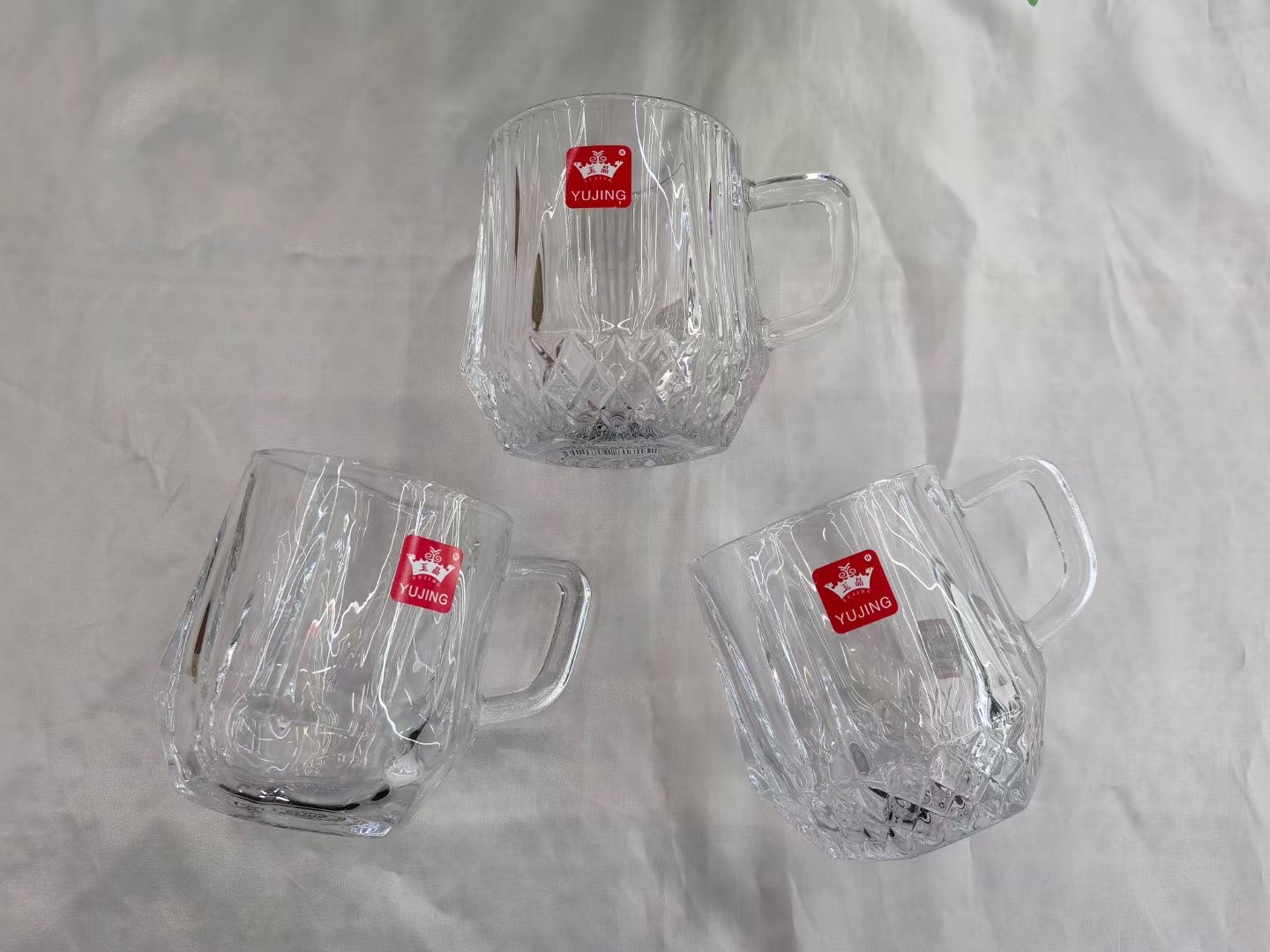 玻璃水杯/带把手白底实物图