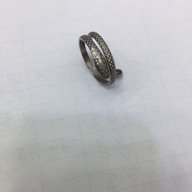 The manufacturing process of stainless steel die-casting molds is relatively complex. Chengjie Jewelry 3 details Picture