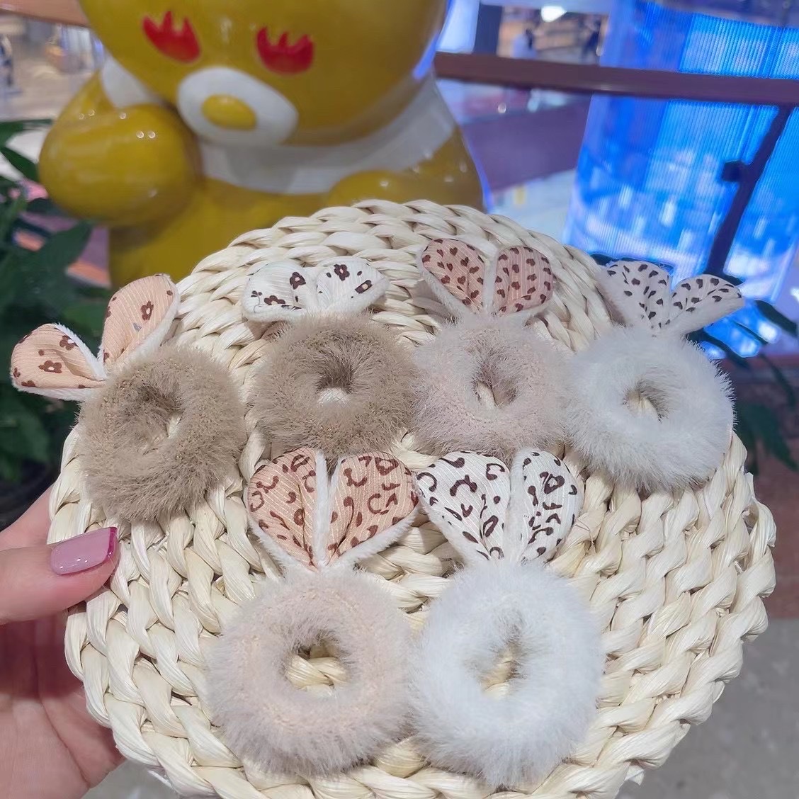 发梳头饰实物图