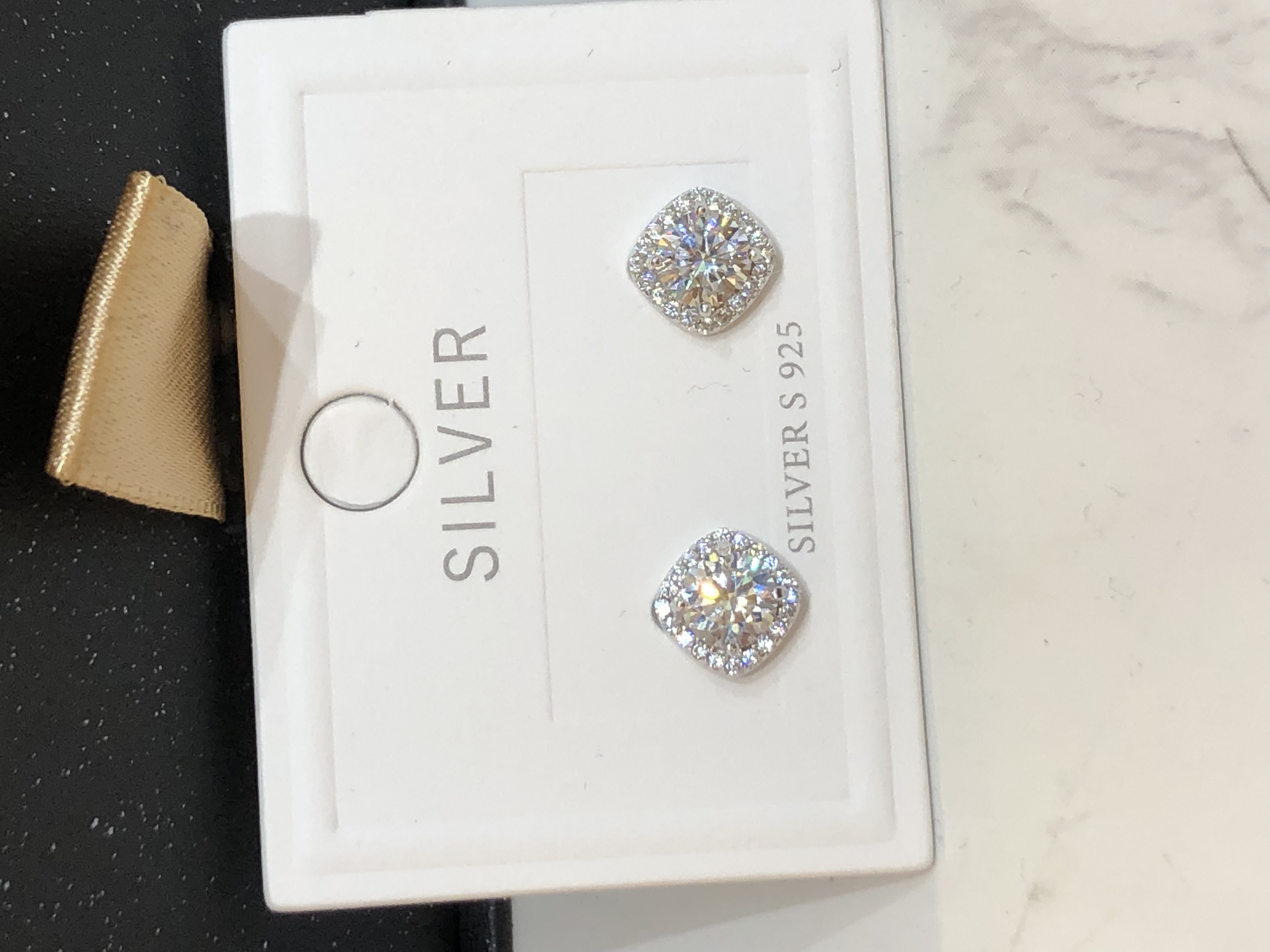 "Internet-famous bestseller, stylish and trendy silver jewelry with novel and exquisite designs, Smiling 1223.
