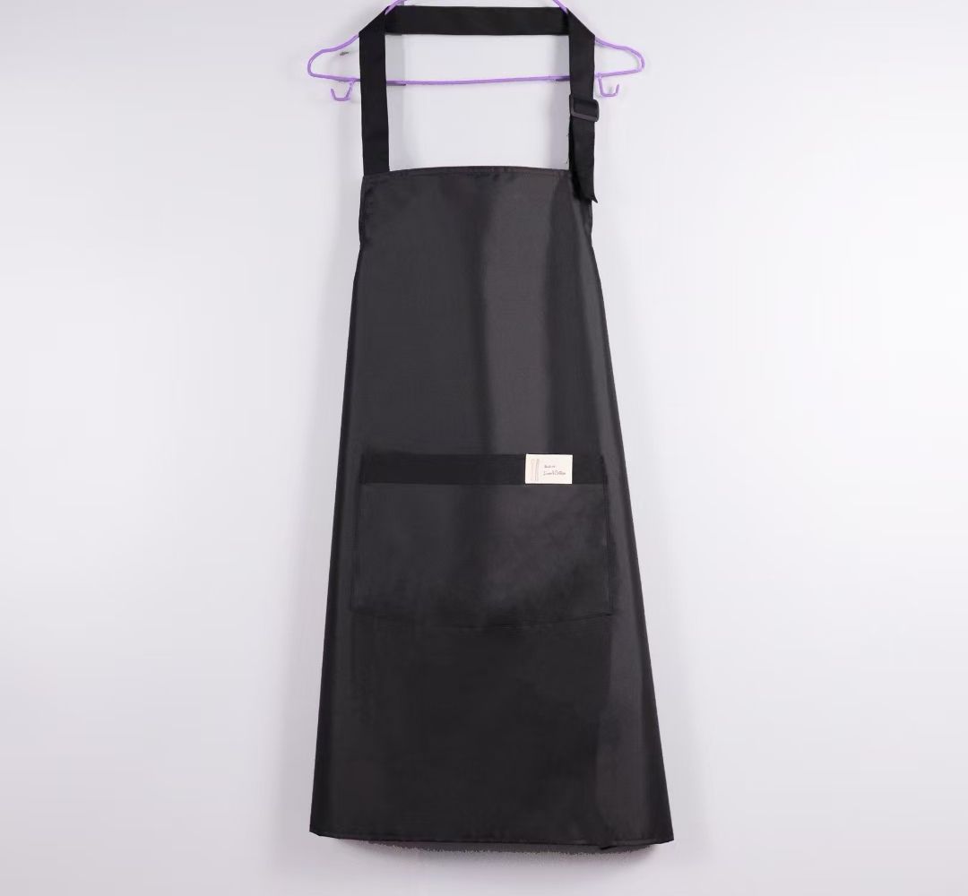 The kitchen baking home waterproof apron is cute and fashionable, oil-proof and stain-proof, and can be used to wipe hands. It is also a waist wrap for adults