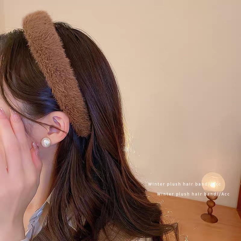 High head top autumn and winter hair band, women's hair clip, popular 2022 new facial cleansing headband, women's hair tie, hair hole Application Scenario