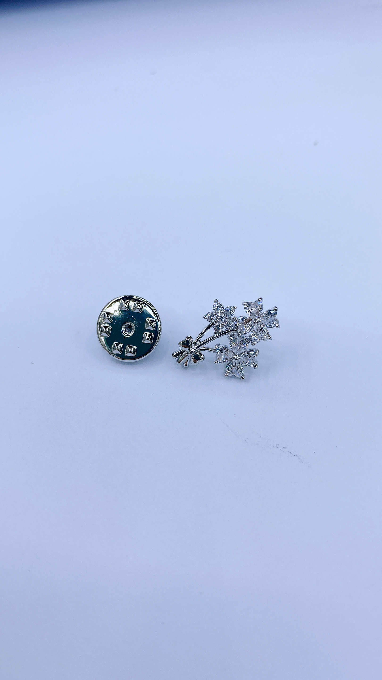 白色锆石树枝梅花精美胸针领花