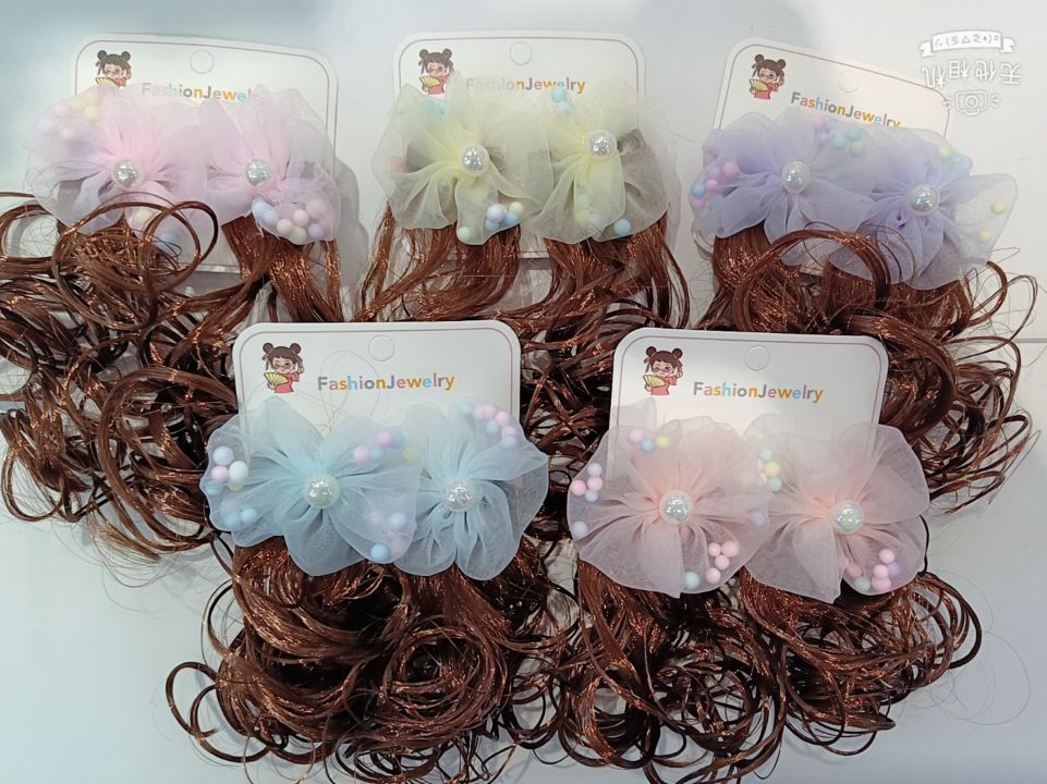 Children's wig clips