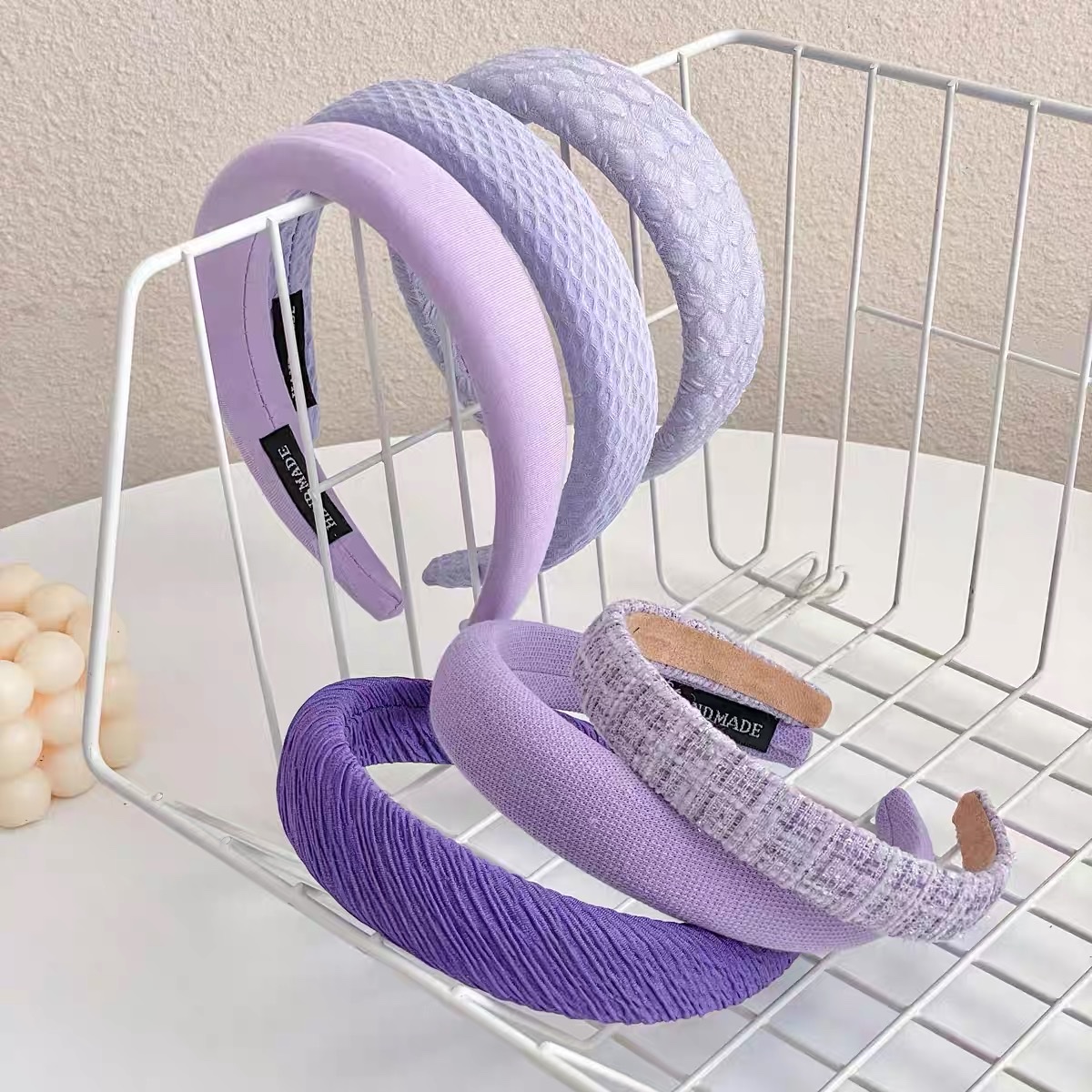 Wide-brimmed hairband, a new high-end purple headband for women, a French facial cleansing and hair pressure band, hair clips, and headwear for spring and summer outings Item Picture