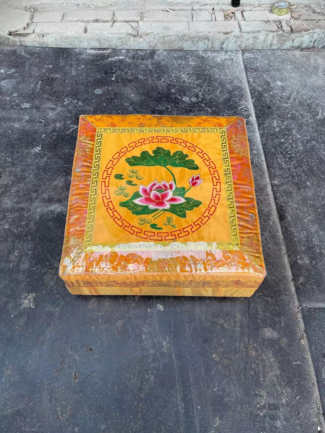 Lotus worship mat, worship stool, household kneeling mat, meditation mat, Golden Qilin A28, sitting mat, kneeling stool, kowtowing, worship stool, meditation cushion detail image 6