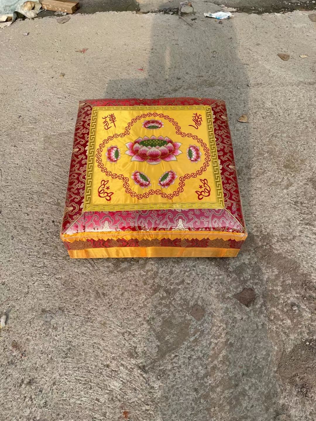 Lotus worship mat, worship stool, household kneeling mat, meditation mat, sitting mat, kneeling stool, kowtowing, worship stool, Golden Qilin A25 meditation cushion pic 7