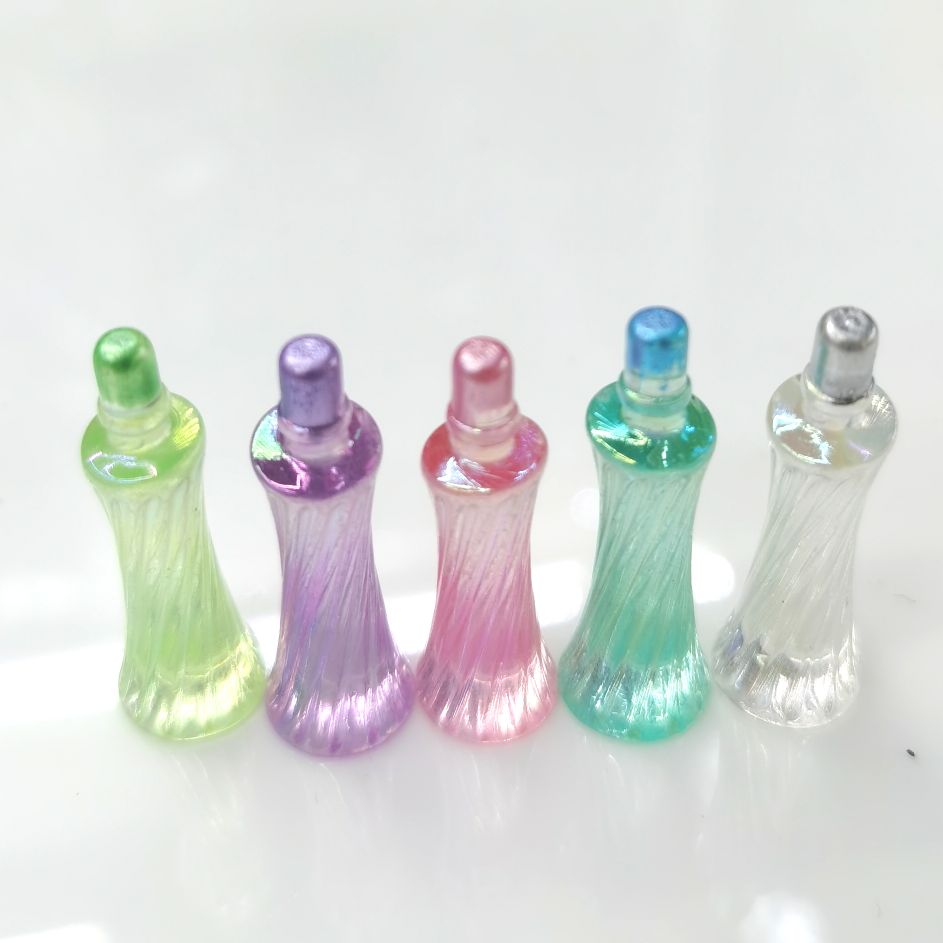 Resin accessories, mobile phones, refrigerators, patch materials, DIY handmade small bottles, wine bottles, simulation toys, accessories, beverage bottles, food and play ornaments, mixed packaging wholesale, Canton Tower, 500 pieces per package Item Picture