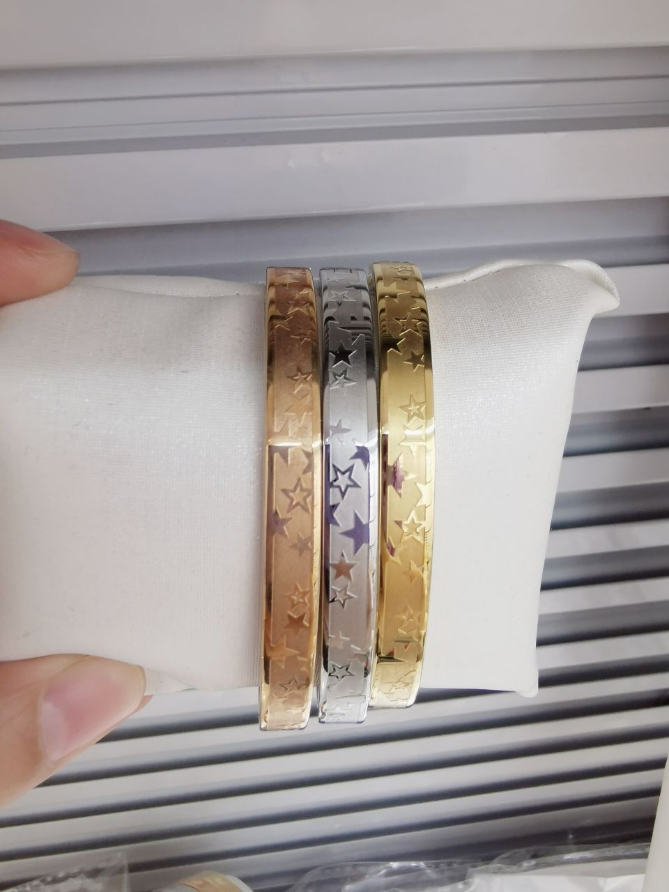 LKSTYLE non-fading titanium steel bracelets, 3 ins cold style, high-end, niche design, exquisite internet-famous style