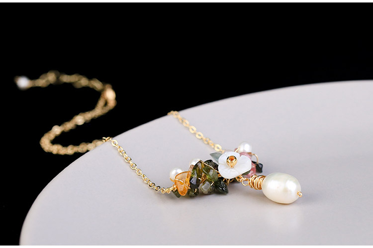 New fashionable colored crystal bracelet necklace, freshwater pearl Korean version necklace, women's jewelry detail image 3