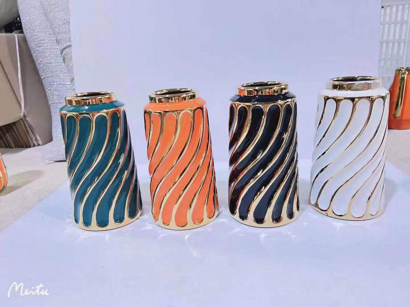 Ceramic tricolor glaze vase colored glaze