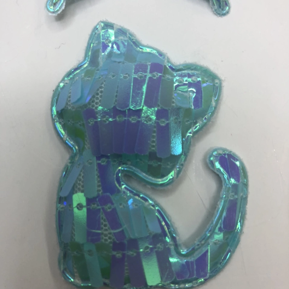 The Pearl Cat 21 updo hair clip is elegant, retro, fashionable and simple details Picture