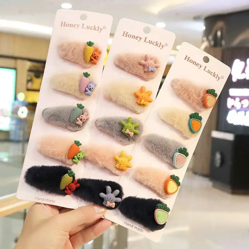 Korean version of the little rabbit fur BB jacket Application Scenario