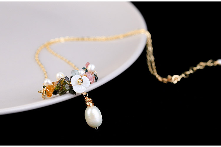 New fashionable colored crystal bracelet necklace, freshwater pearl Korean version necklace, women's jewelry detail image 4